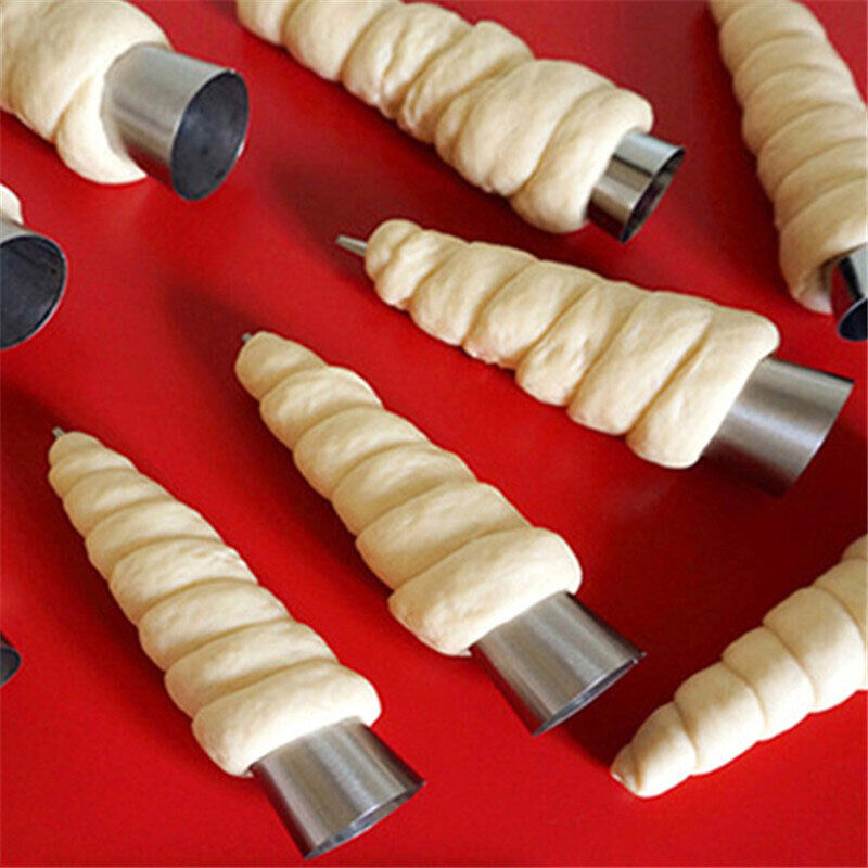 Stainless Steel Non-stick Cannoli Form Roll Mold Shaper Cone Cream Horn Form Corn DIY Baking Cone Pastry Roll molds. 