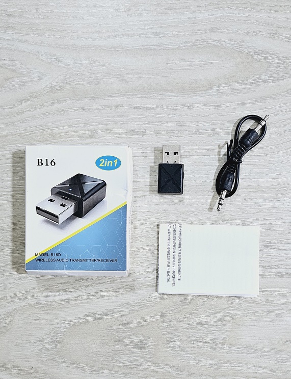 B16D 2 in 1 Wireless Audio Transmitter/Receiver. 