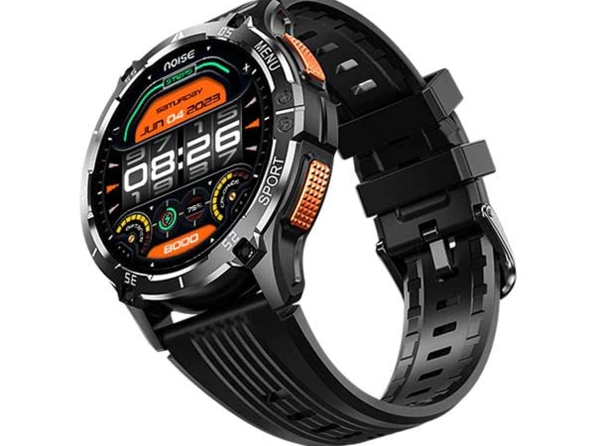 NoiseFit Force Plus AMOLED Smartwatch. 