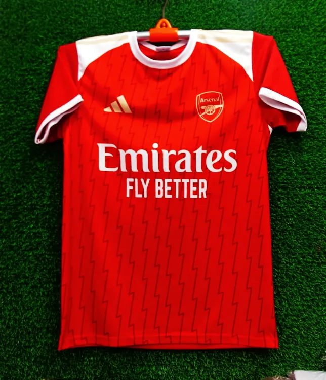 Arsenal best sale jersey red