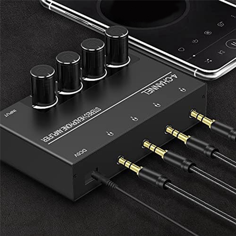 4 Channel Headphone Amplifier Headphone Splitter With 4 3.5MM Headphone Output And 3.5MM Audio Input. 