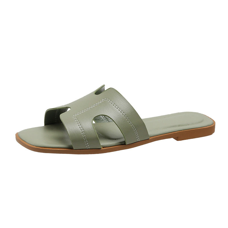 Soft-soled H slippers women wear the new summer 2023 net red beach sandals flat bottom. 