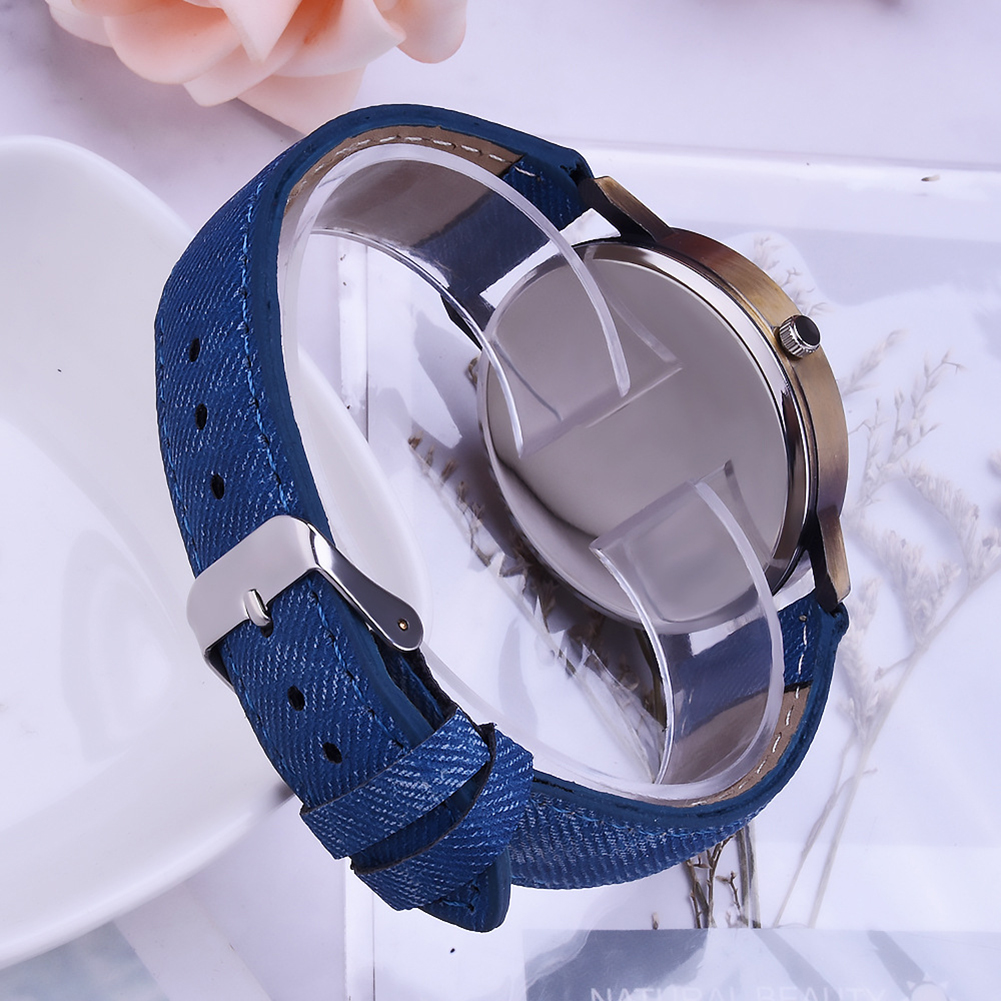 Creative World Map Plane Unisex Pointer Quartz No Numbers Party Wrist Watch. 
