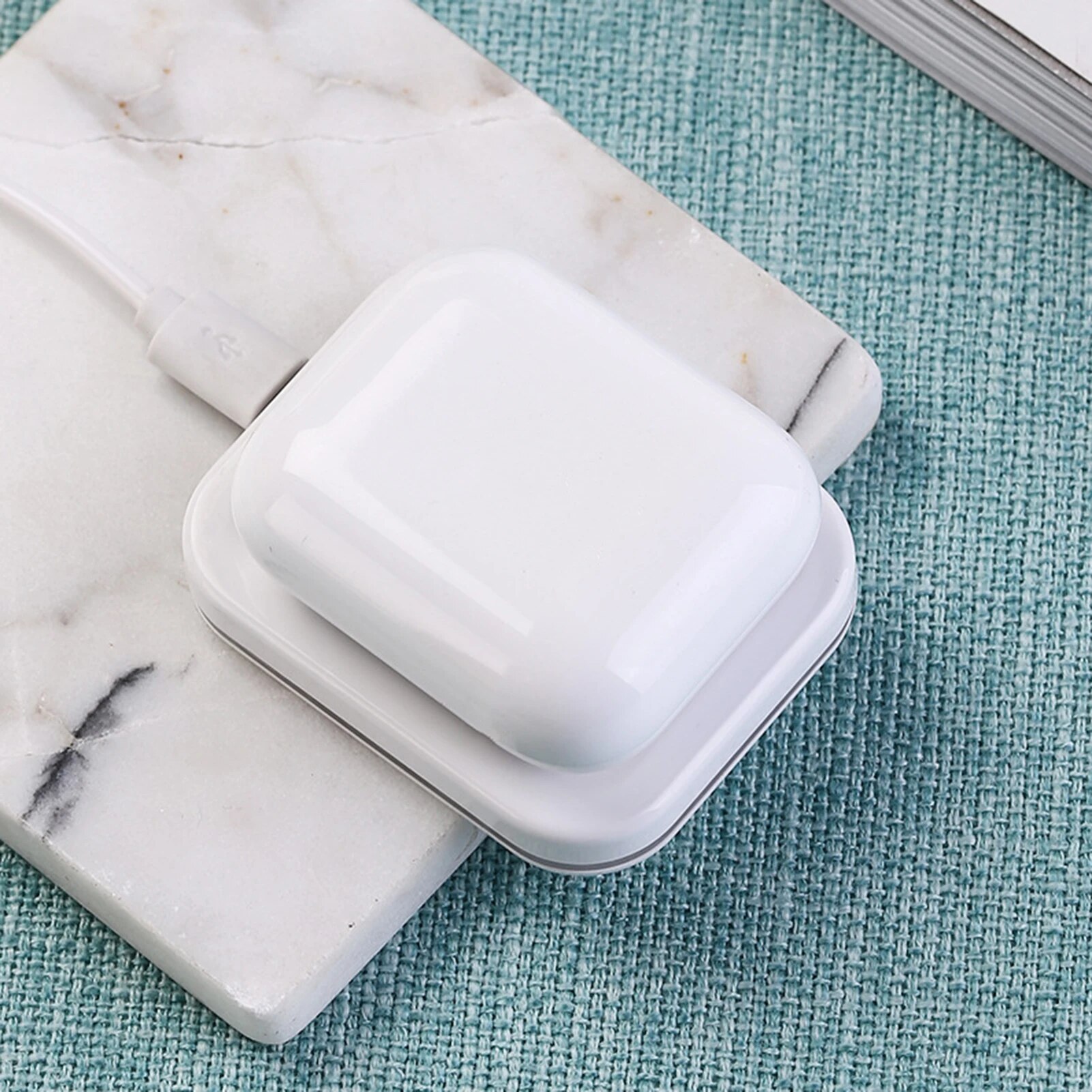 For Apple Airpods 2 AirPods Pro Charge Base 2 In 1 Wireless Charger Charger Adapter Phone Earphone Charger Adapter. 