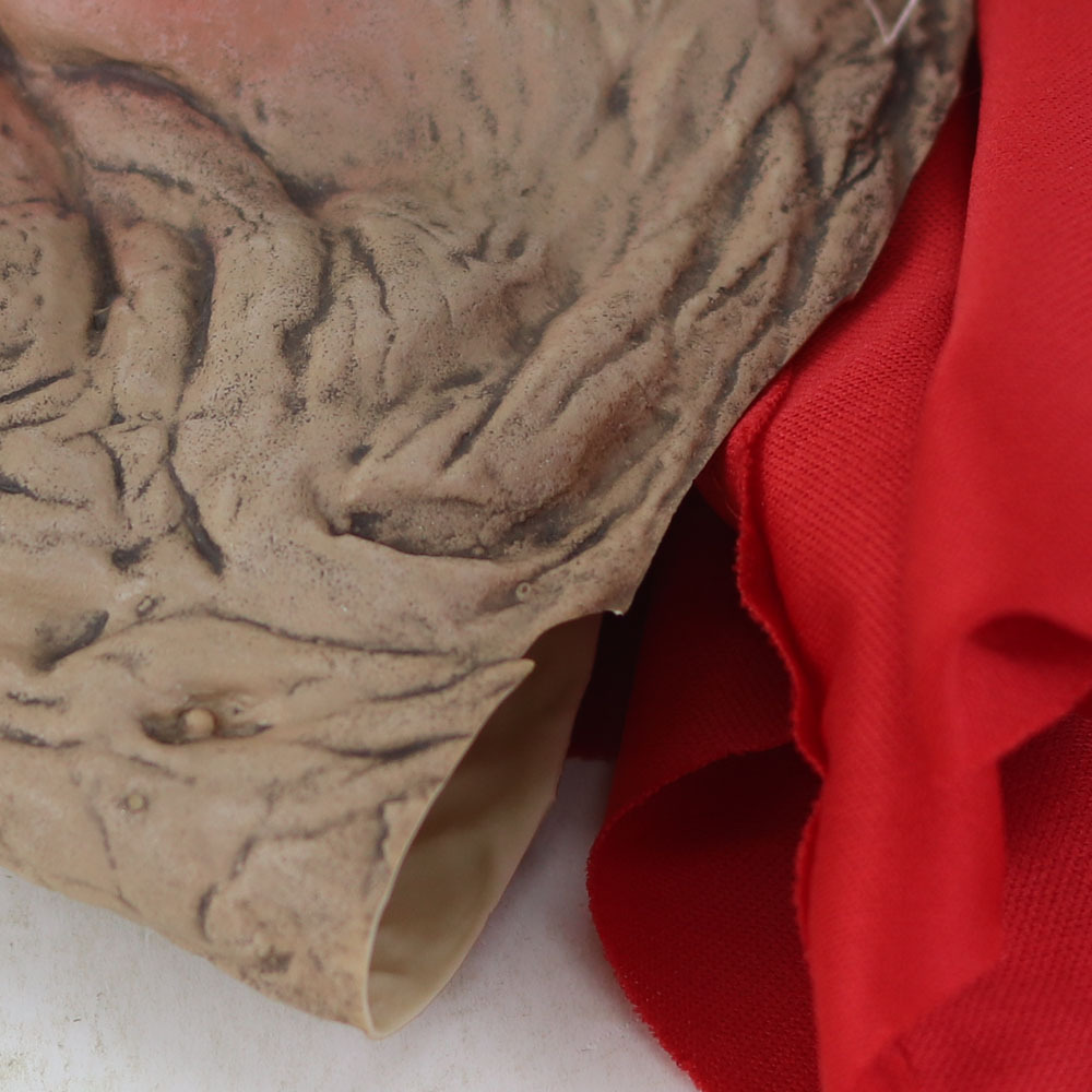 2024 Funny Smoking Granny Old Nana Latex Mask Lady Grandma With Wrinkled Face and Red Scarf Masks Halloween Party Costume Props. 