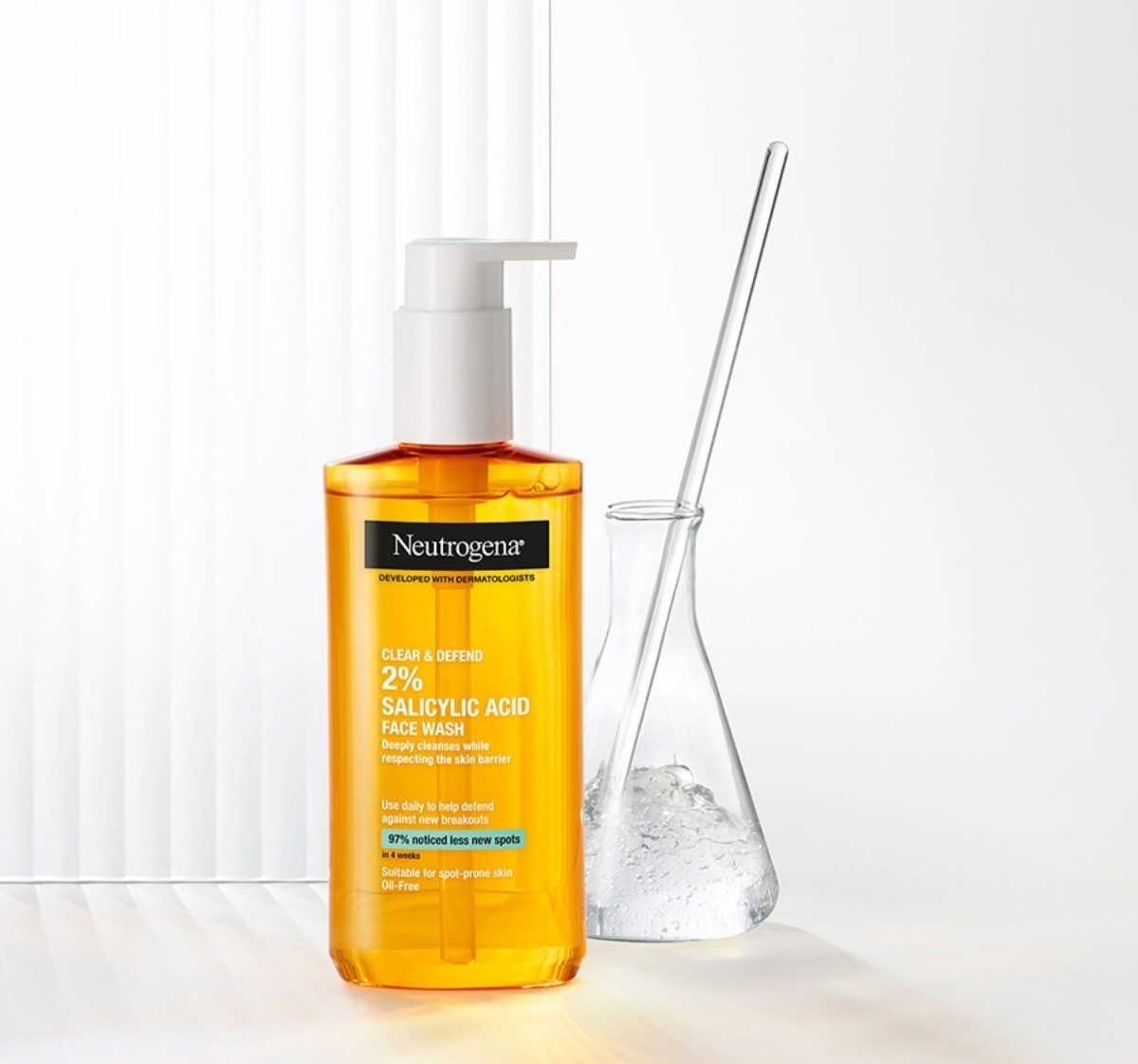 NEUTROGENA Clear & Defend 2% Salicylic Acid Face Wash 200ml - Oil Free Face Wash. 