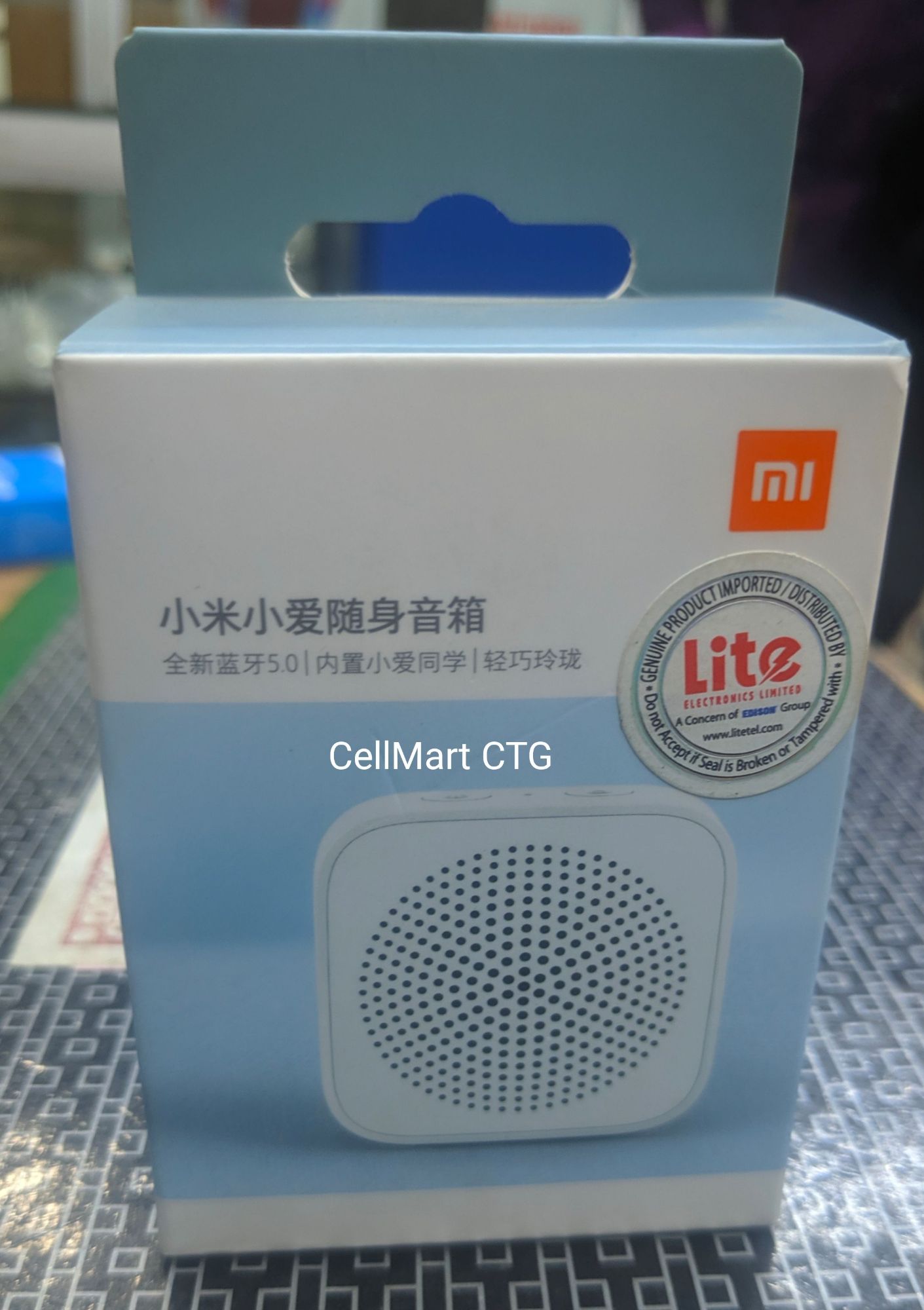 Portable Mini Bluetooth Speaker with mic. 