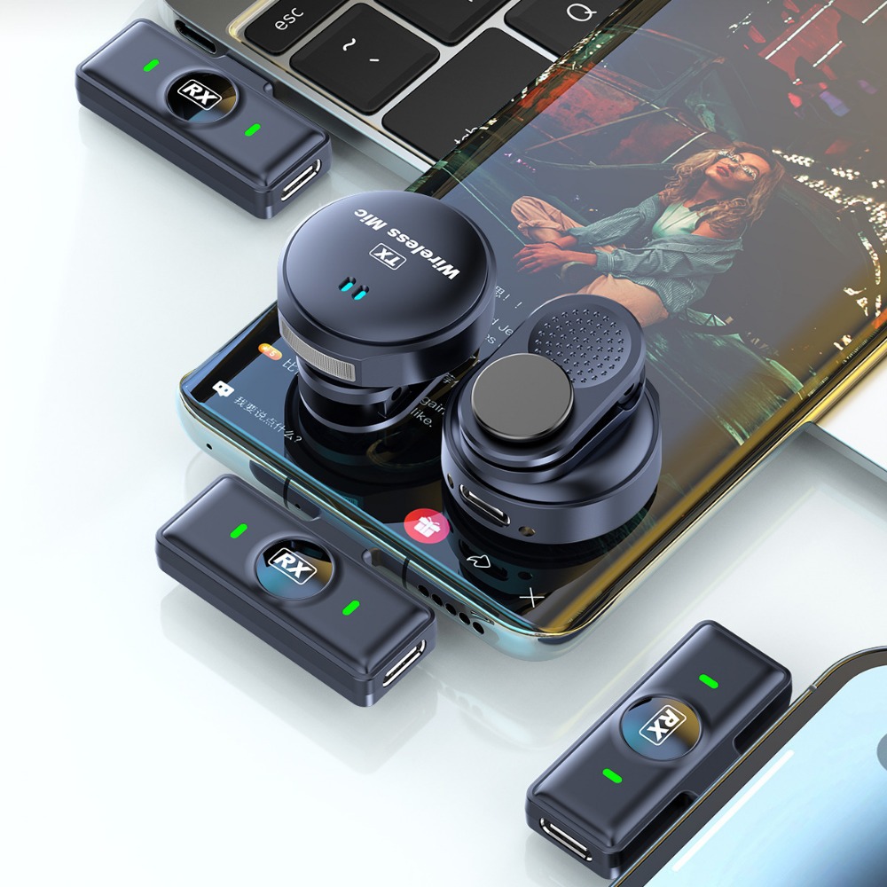 New Q8 button type round wireless lavalier microphone outdoor live broadcast mobile phone bluetooth noise cancelling radio one. 