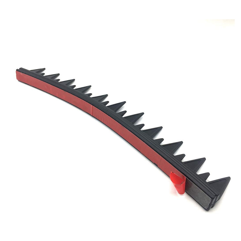 Reflective Motorcycle Helmet Mohawk Spikes Rubber Saw with Red Helmet Decals(Helmet Not Included). 