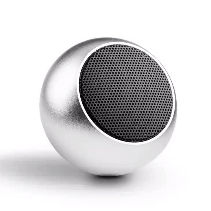 German small steel cannon subwoofer mini speaker 2020 new wireless bluetooth speaker multi-function portable. 