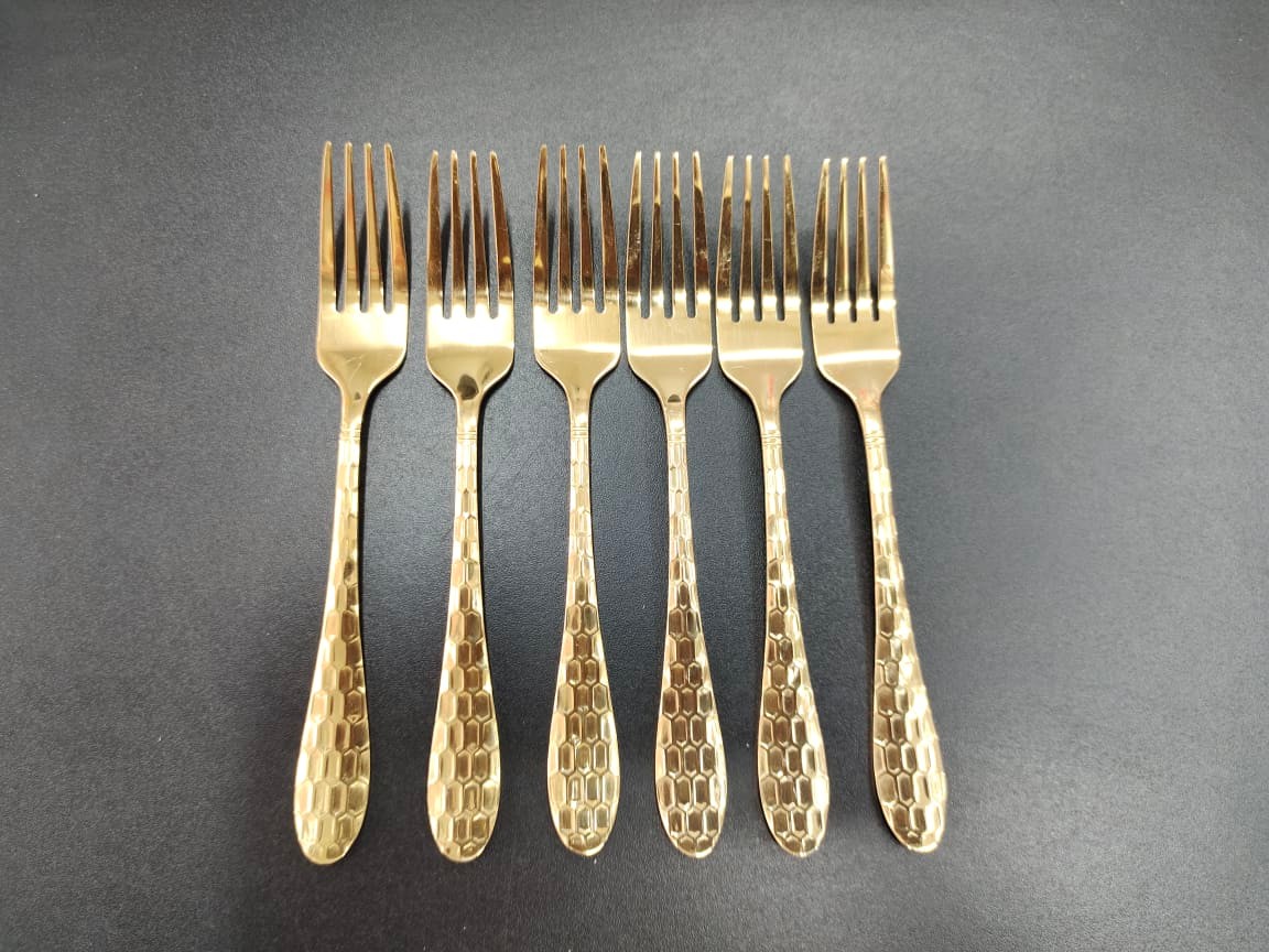 3 D Golden Fork Spoon Set 6 Pcs. Stainless Steel Tea Spoons With Gold Titanium Plating. - Chopsticks. 