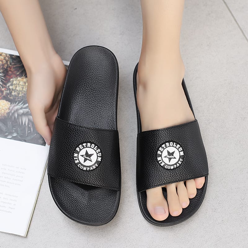 Indispensable-Quality Black And White Color KIN PETROLEUM Lightweight Slide Slipper For Men S27