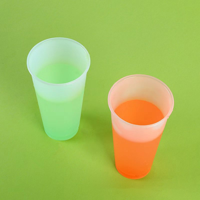 Reusable Plastic Cups With Lids And Straws 710Ml Color Changing Cups Home Kitchen Picnic Portable Party Cups. 