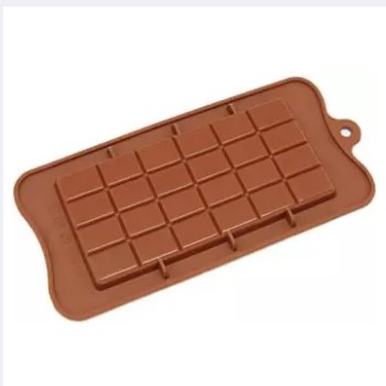 Square Box Shape Silicone Chocolate Bar Mould: Create Delicious Homemade Chocolate Bars With Ease Using This Silicone Mould, Featuring 15 Holes For Perfect Shaping.. 