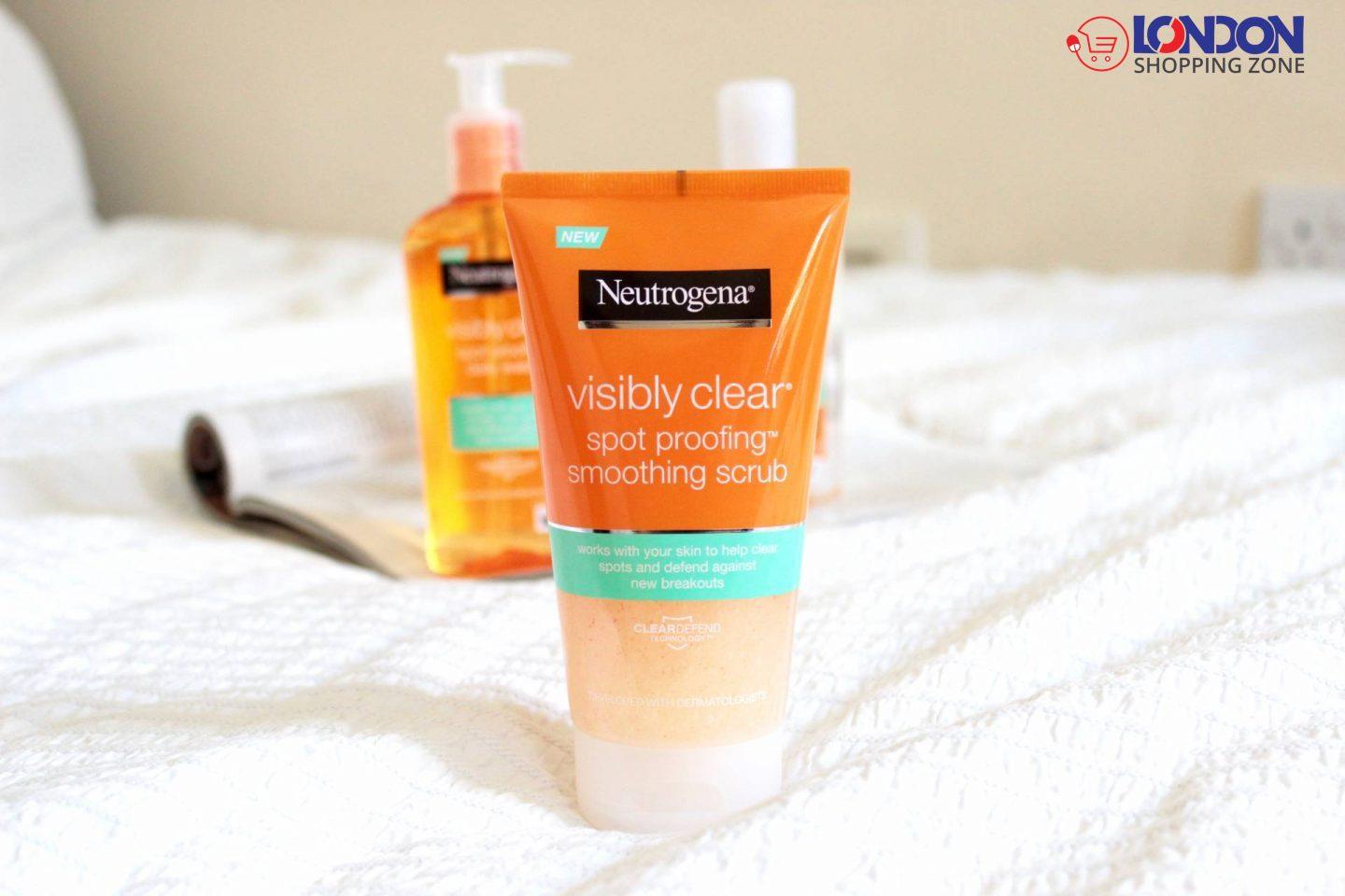 Neutrogena Visibly Clear Spot Proofing Scrub 150ML. 
