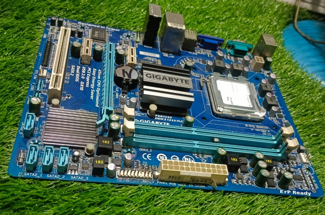 Mother board 41 DDR3 Ram Support -DUEL CORE AND CORE 2 DUE SUPPORT (KOREAN Product  1 year warranty. 