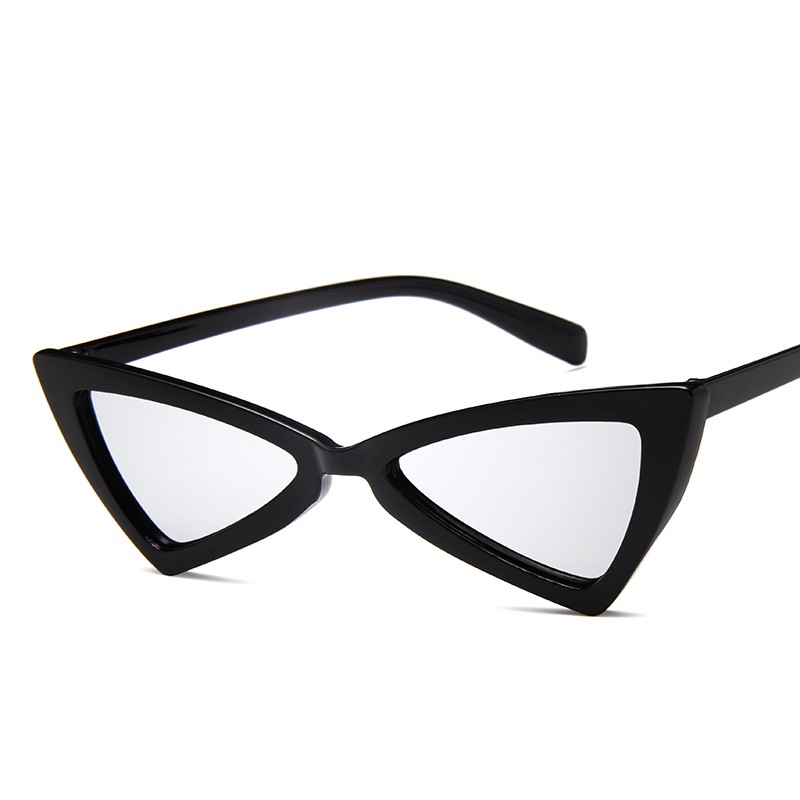 Whimsical Understated -Craftsmanship and Trendy -Korean Style Ulzzang Retro Triangle Cat Eye Sunglas- Progressively Better. 