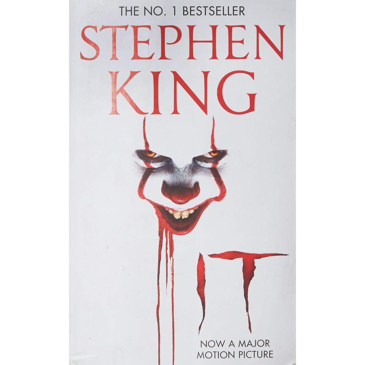 It: The Classic Book From Stephen King: The Classic Book From Stephen King With A New Film Tie-In Cover To It: Chapter 2, Due For Release September 2019 Paperback
