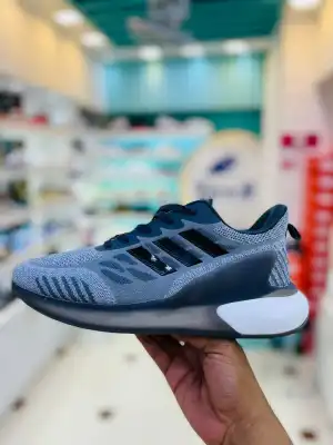 Adidas alphabounce 2024 viet nam