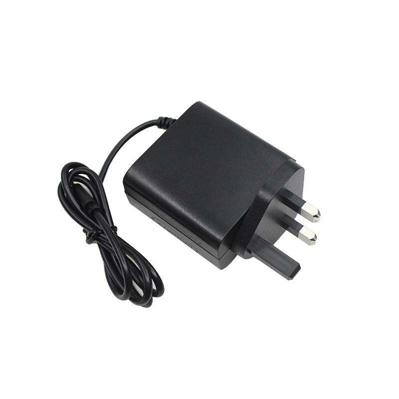 树莓派5 PD电源适配器 Raspberry Pi 5 27W 5V5A电源充电器. 
