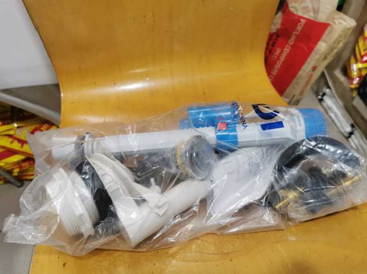 WDI RAK Universal Syphoon Set for Most Toilets. 