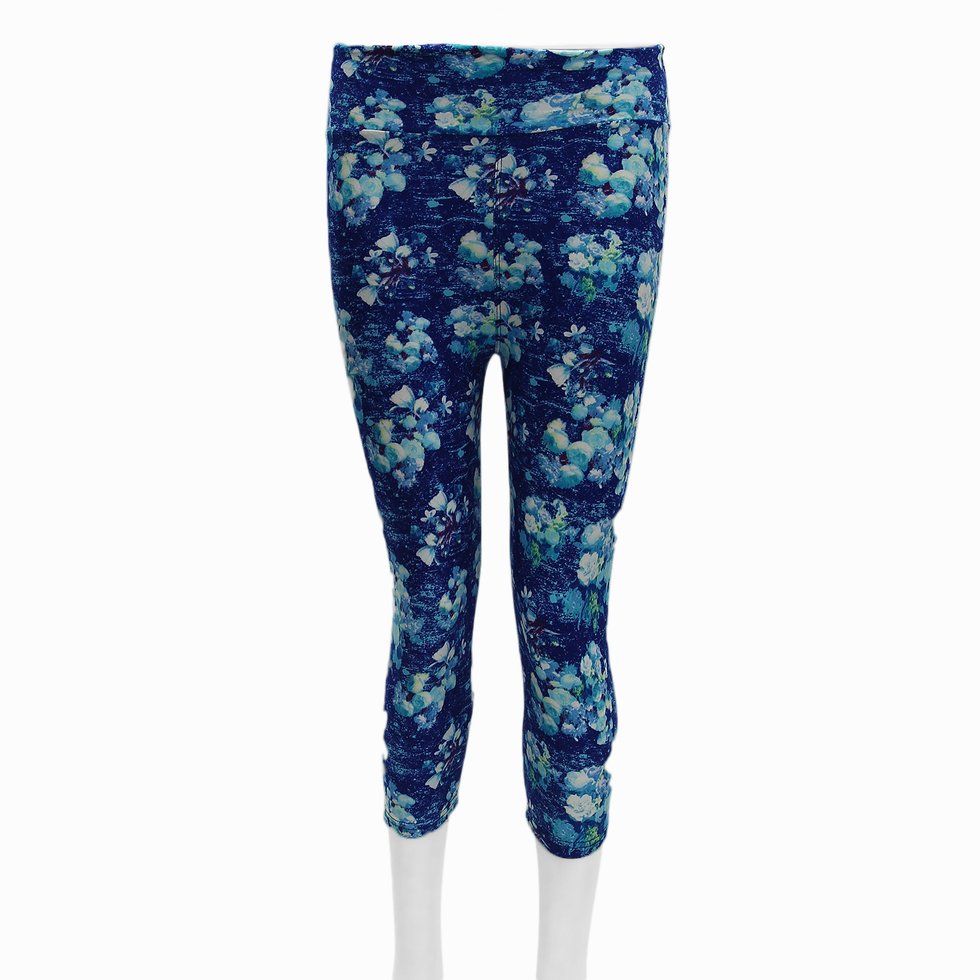 high waisted three quarter length trousers