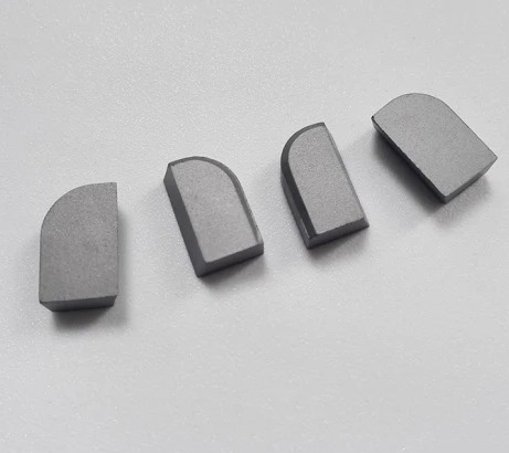 Diamond Carbide tips 1/2 inch right side 5 pcs cemented Carbide, YG6 dimond Tips for turning tool, threading tool, lathe tool same as picture. 