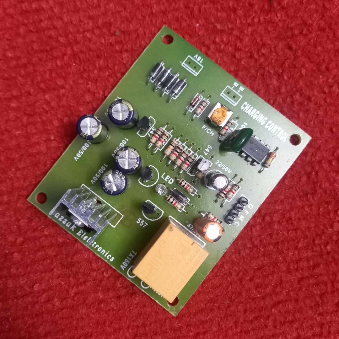SINGLE Relay 18V Battery Charging Control Circuit With Adjustable VR Pot Switch Battery Charging. 