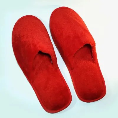 Full discount covered slippers