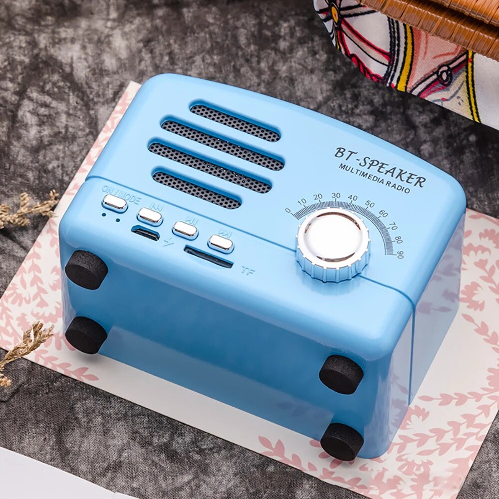 BT01 Retro Bluetooth Speaker Old Classic Speaker Strong Bass Enhancement Sound Box with FM Radio Wireless Charging Mini Speaker. 