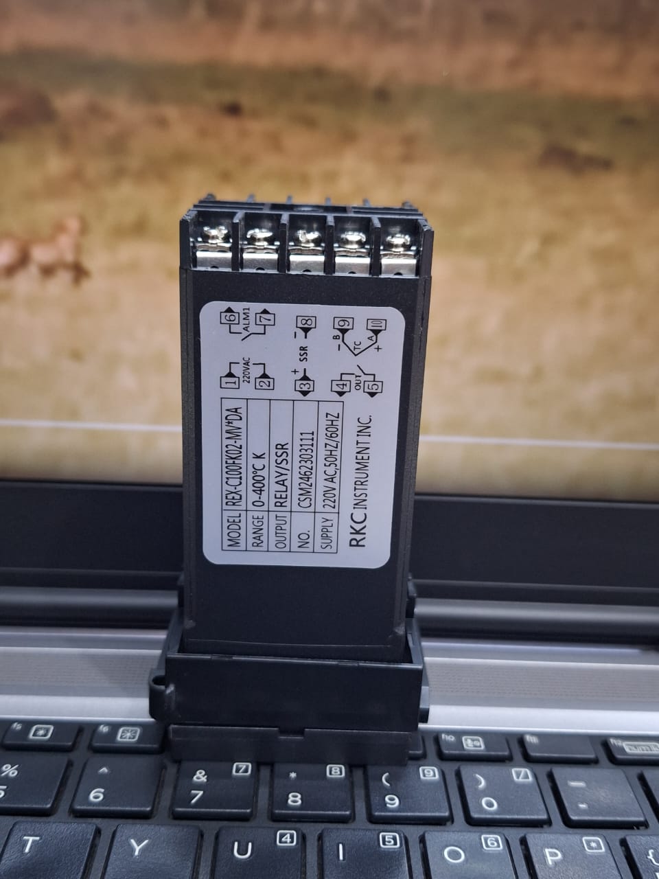 Temperature Controller Digital RKC REX-C100FK02-MV*DA 220V AC. 
