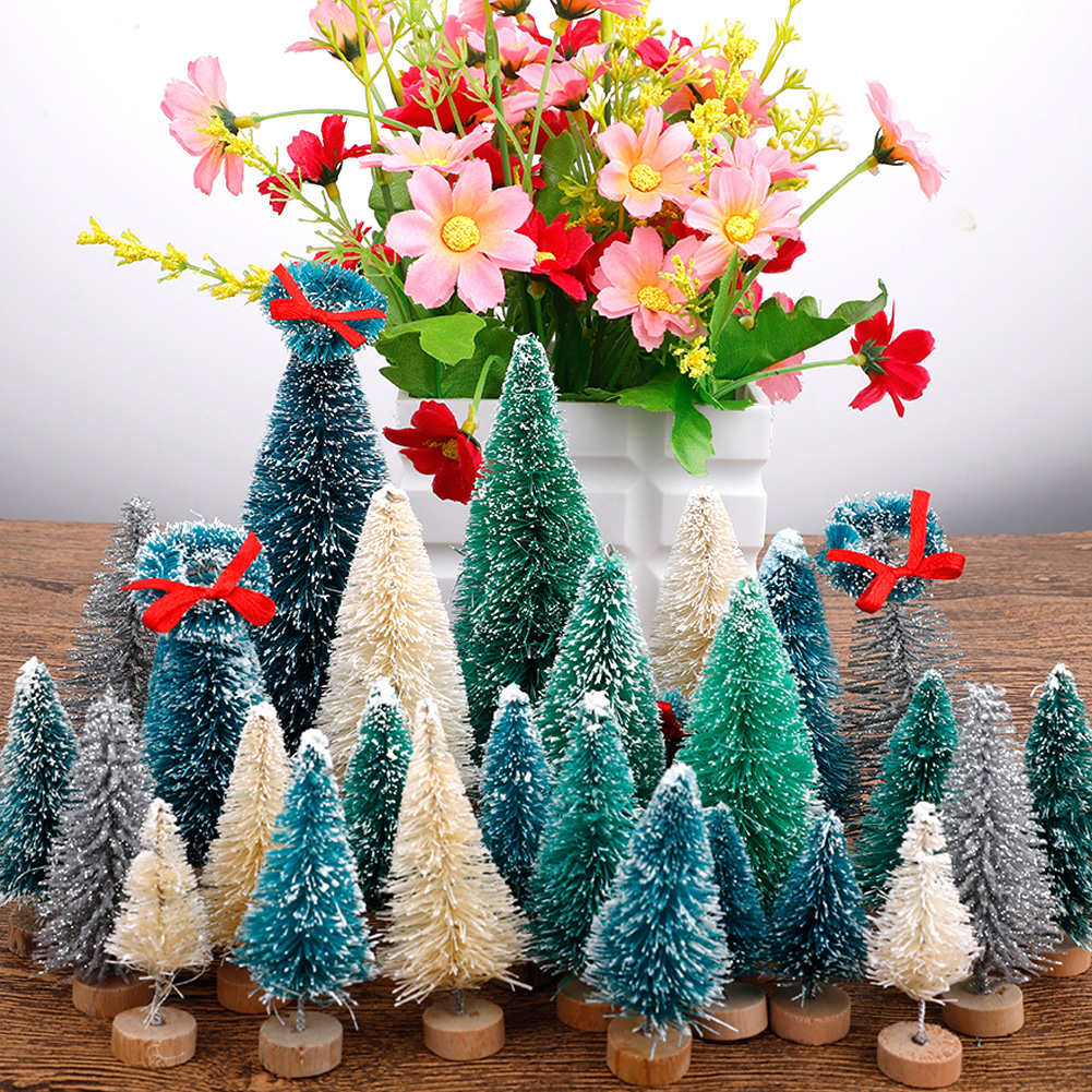 Tiny Xmas Tree Lightweight Mini Snowy Pine Tree Xmas Party Ornament. 