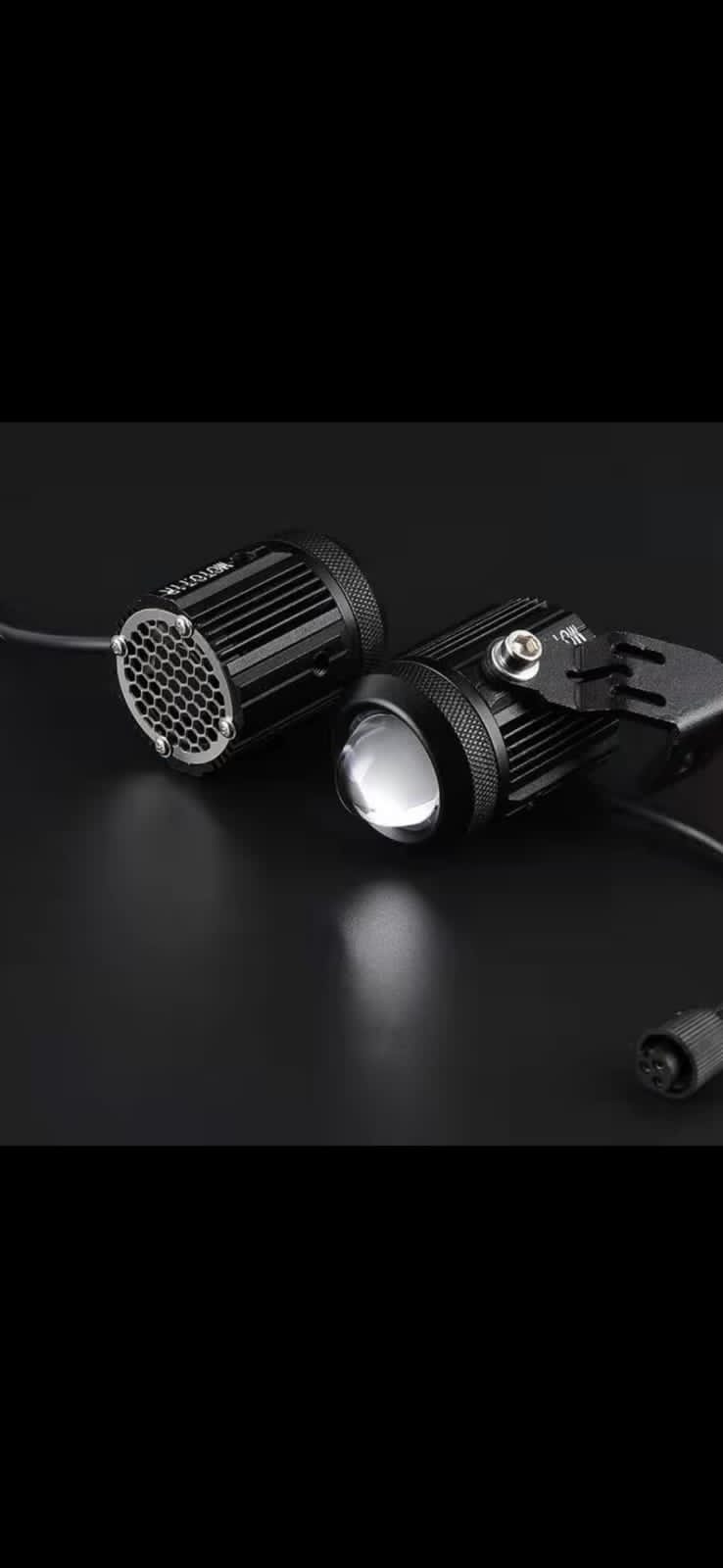 Mini Driving Light Led 2 In 1 White And Yellow Fog Light For Cars / Bikes / Suvs / Tractor. 