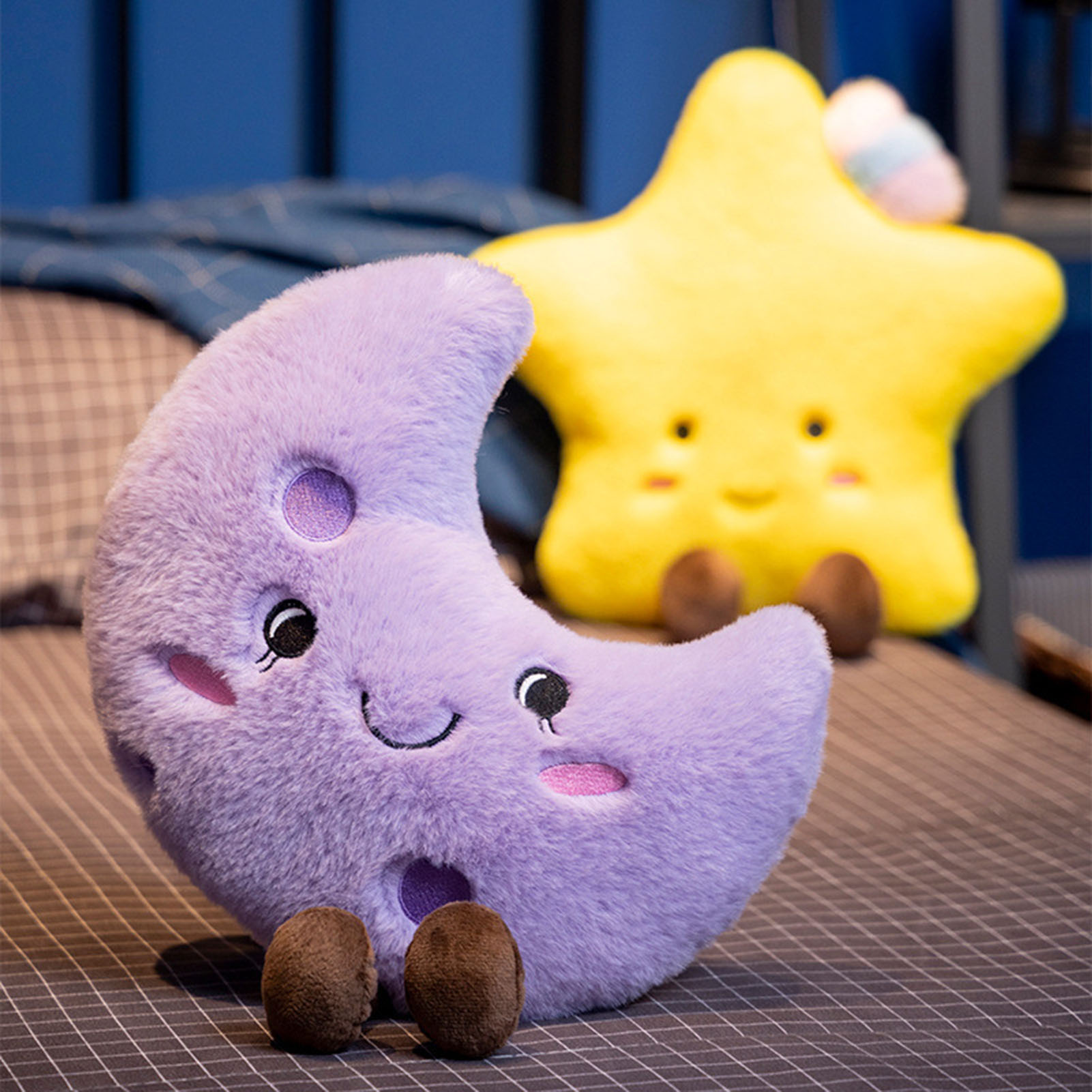 Moon Sun Plush Toys Comfy Cartoon Plush Seat Cushion for Office Chair Car Seat Sofa Cute Sun Moon Star Design Protective ocks Cushion Soft Bk low for Home Decoration Ideal for Soutast. 