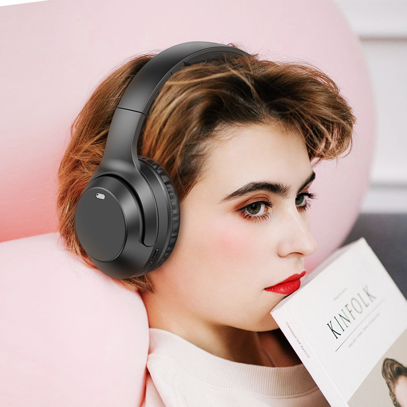 BOROFONE BO26 headset wireless bluetooth headset sports running foldable portable headset. 