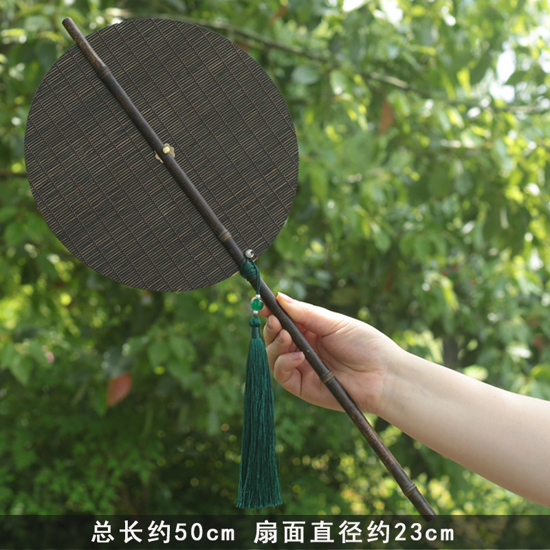 The ancient style purple bamboo waist fan Chinese wind roll fan can be folded and carried with you in summer with a handmade classical Chinese Hanfu fan. 