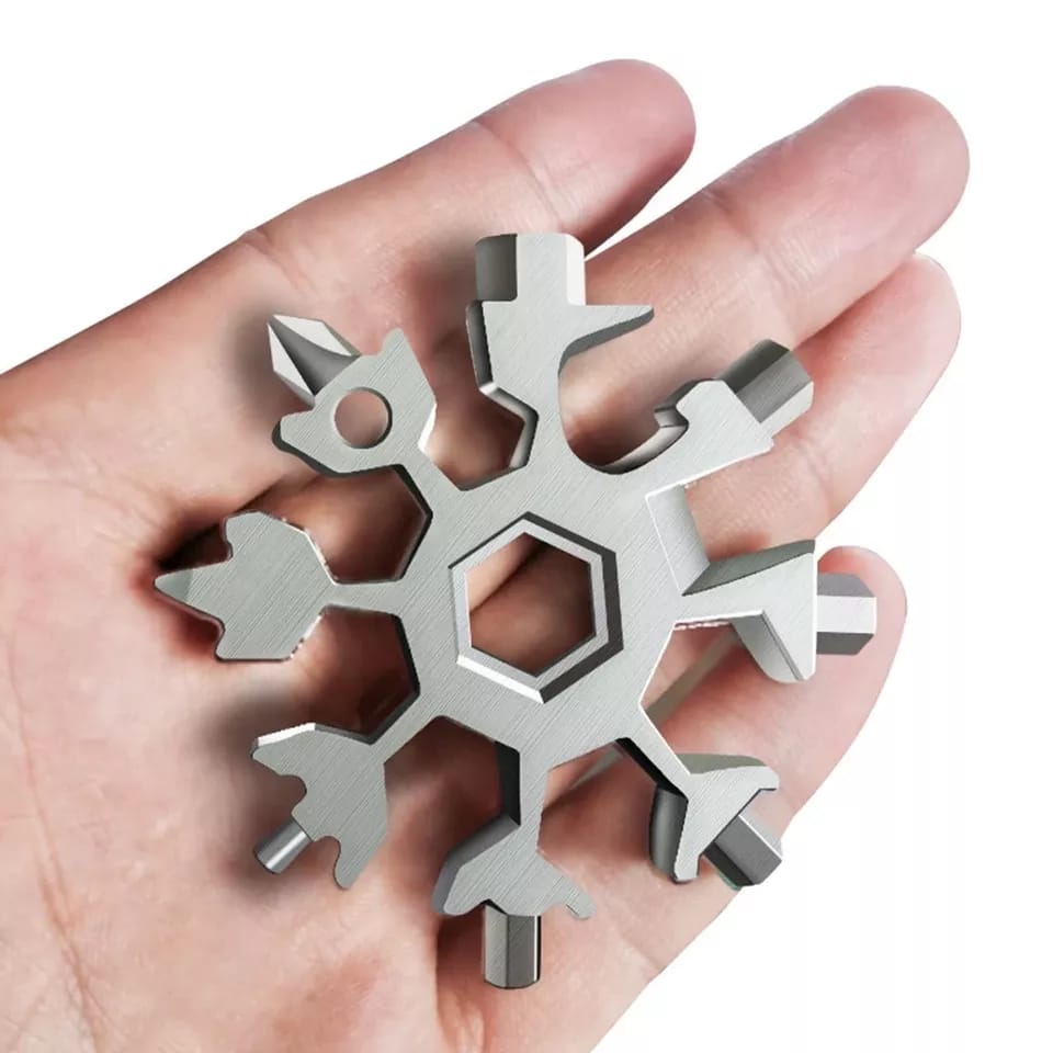 Bottle Opener/Wrench/Screwdriver/Hand Tools With Keychain, Tool Kit For All Occasions, Gadgets - Tools, 18-In-1 Snowflake Stainless Steel Multitool. 