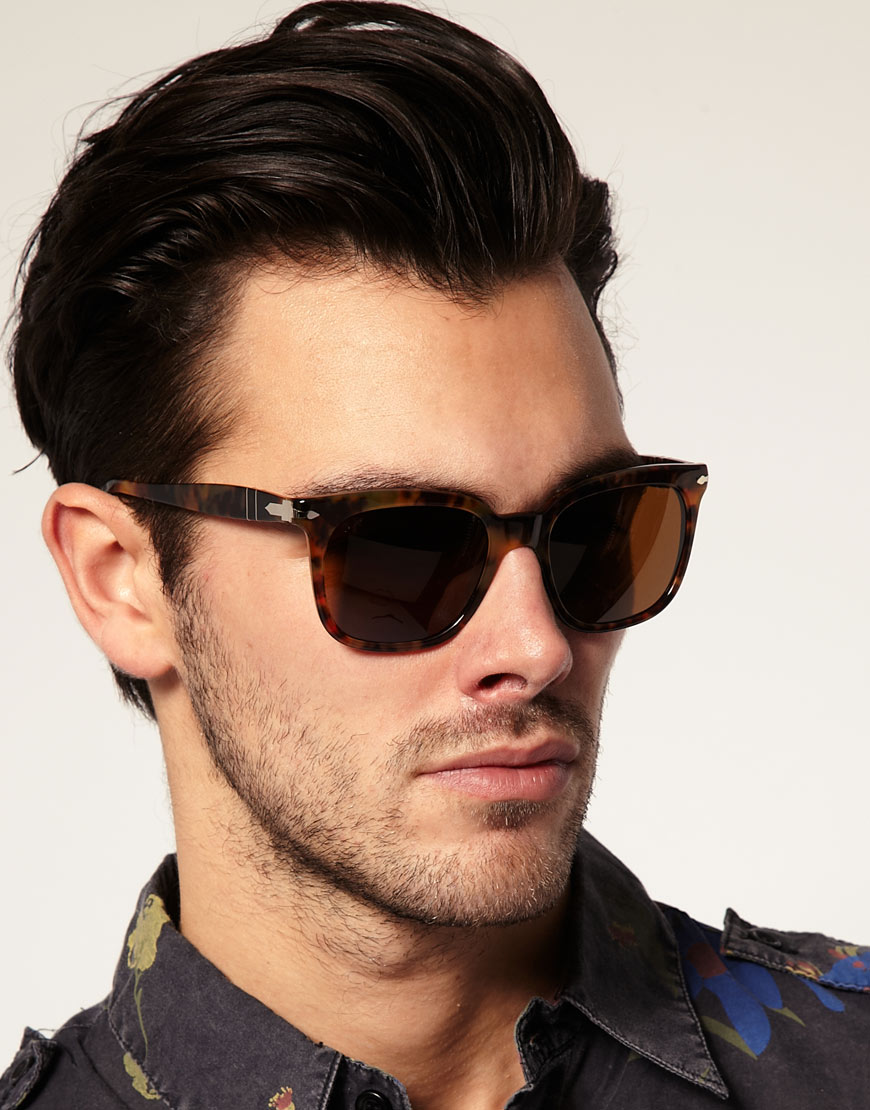 wayfarer sunglasses for guys