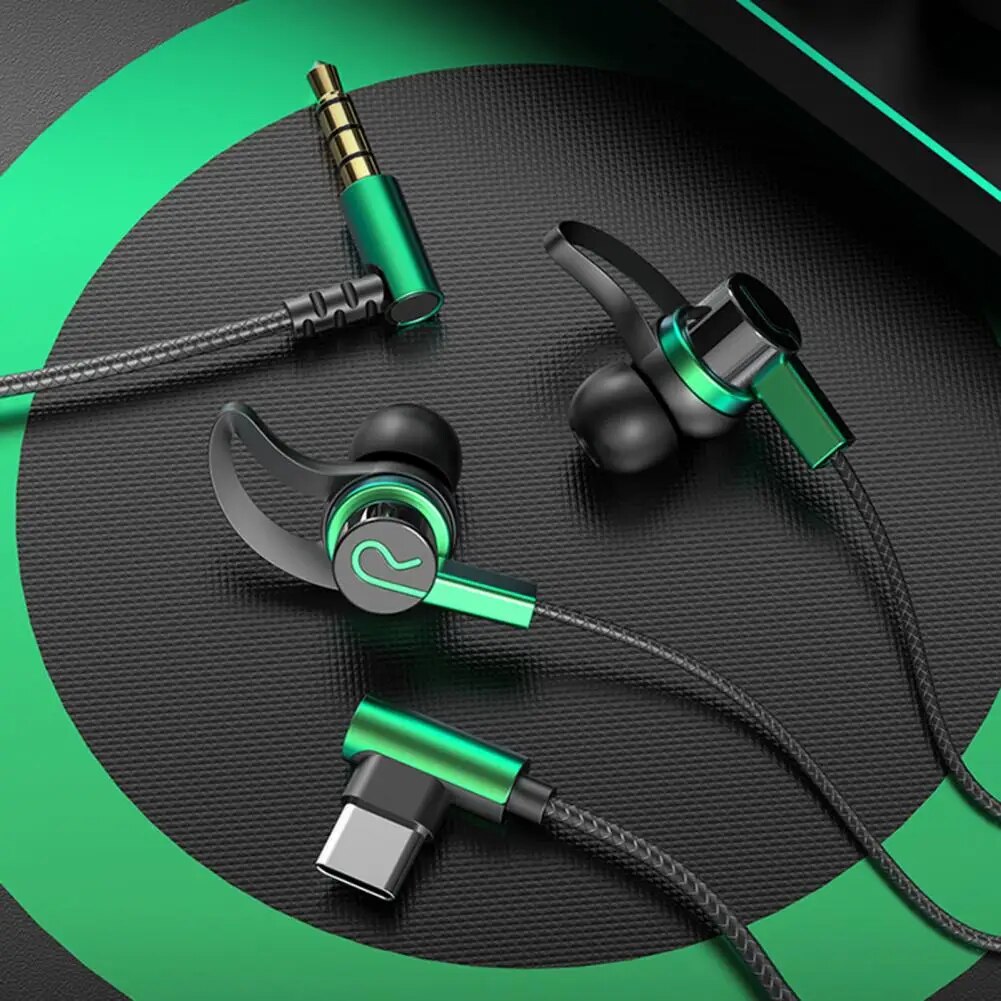 Universal Wired Earphone No-Delay Gaming Headset Noise Reduction Anti-interference Wired Headphone Listen to Music. 