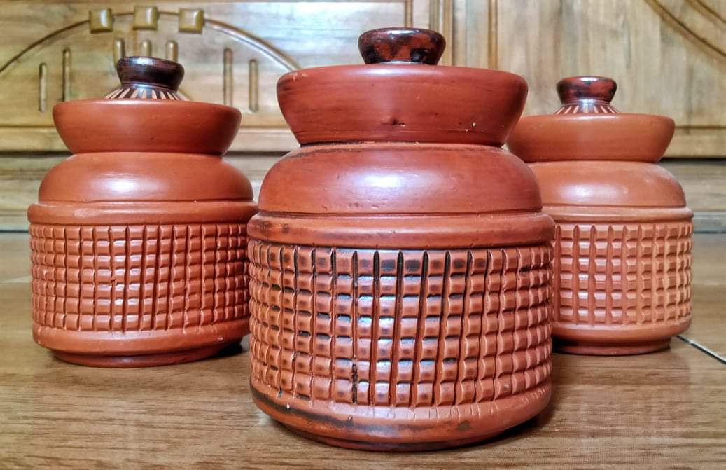 Matir Jar - Traditional Clay Jar For Preserving And Storing Food - Add A Rustic Touch To Your Kitchen. 