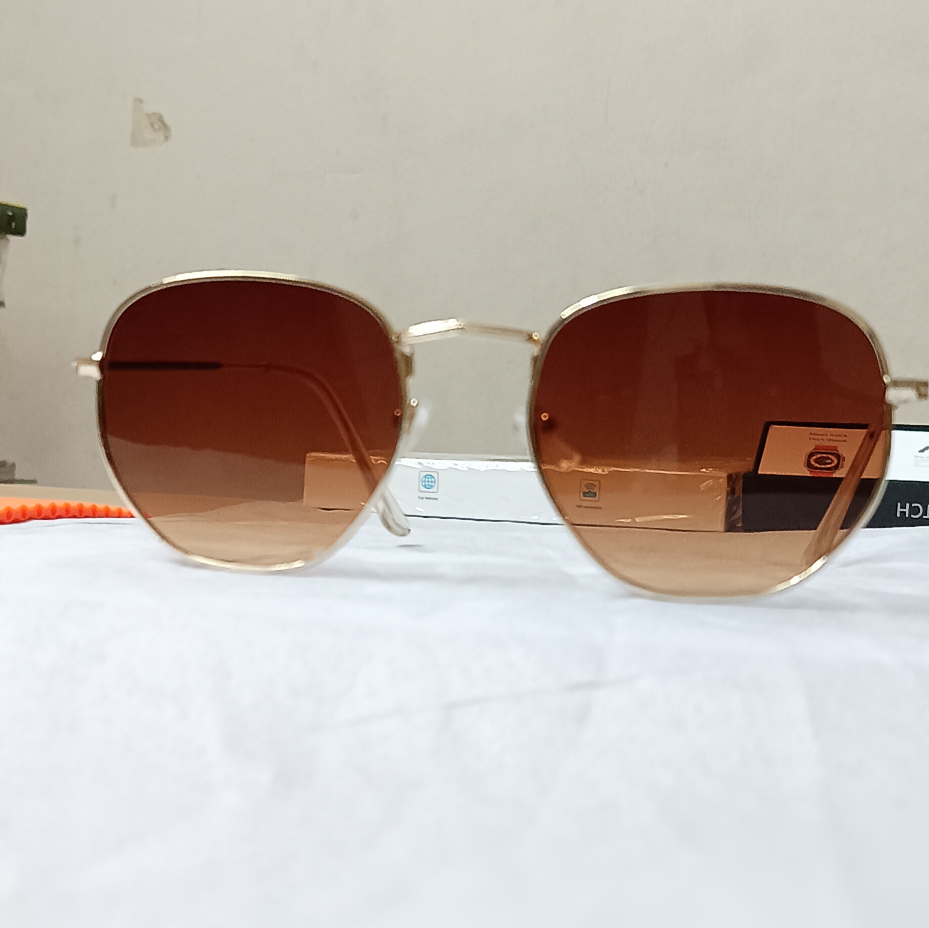Richmode Polarized Hexagon Sunglasses for Women Men Polygon Square Sun Glasses UV400 Protection Metal Frame. 