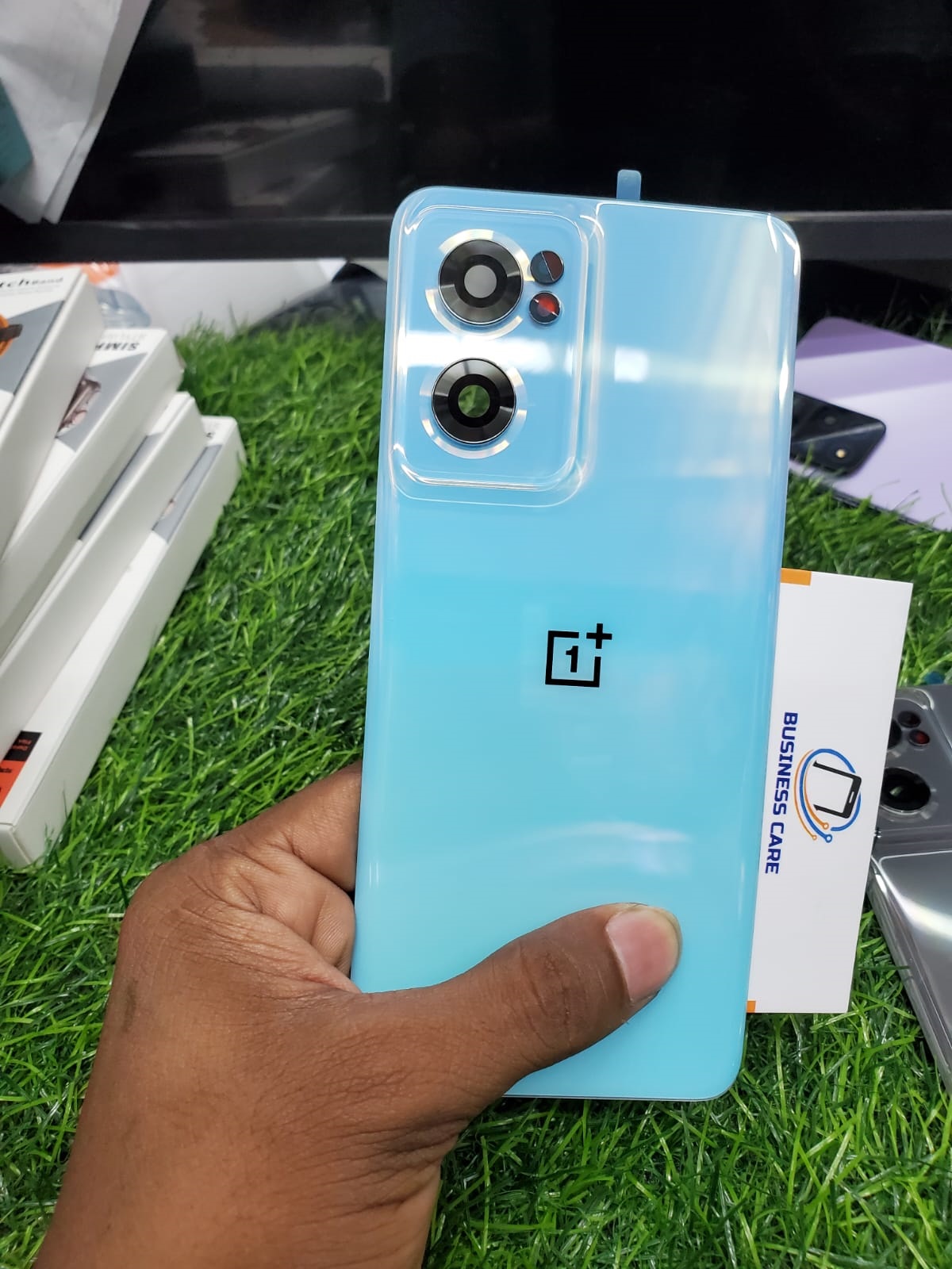Back Panel Cover for OnePlus Nord CE 2 5G mobile phone back panel cover. 