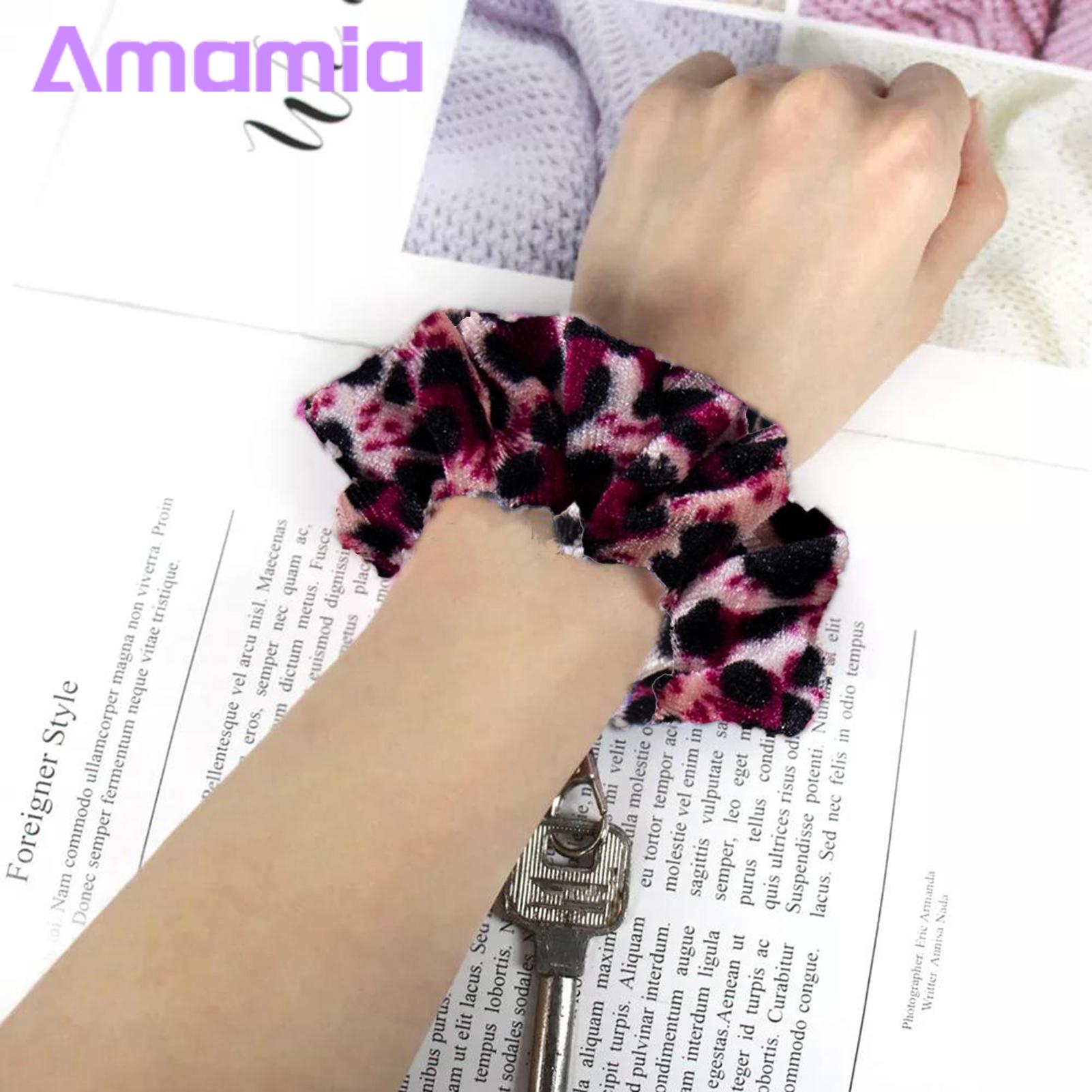 Amamia Scrunchie Wristlet Key Holder Portable Hair Tie Wrist Bracelet Keychain. 