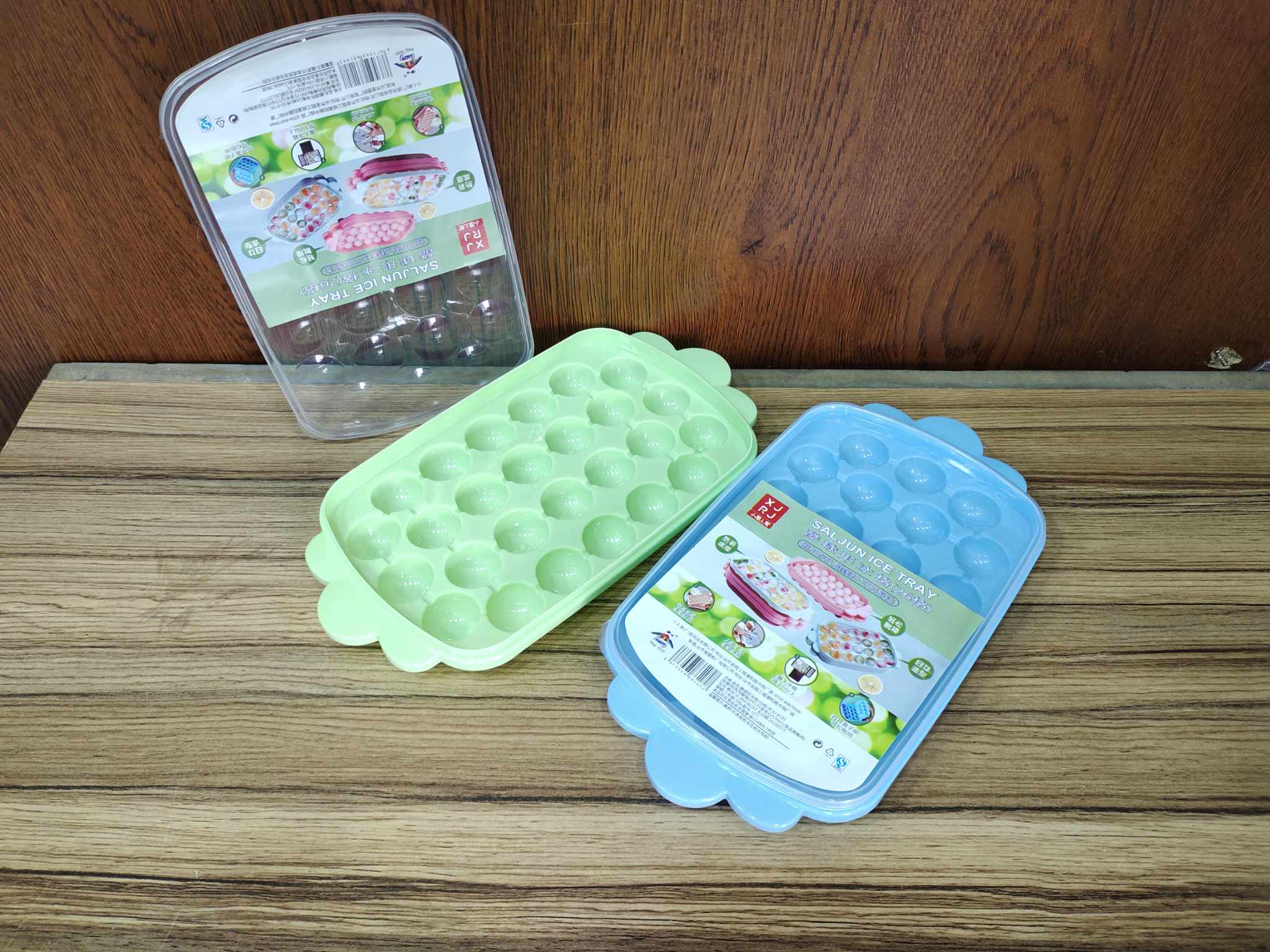 Ice Cream Box For Freezing 24 PCs Cube Set, Ice Cube Tray Set, Plastic Ice Tray Ice Tubs Eco-Friendly Creative Ice Cube Tray.. 