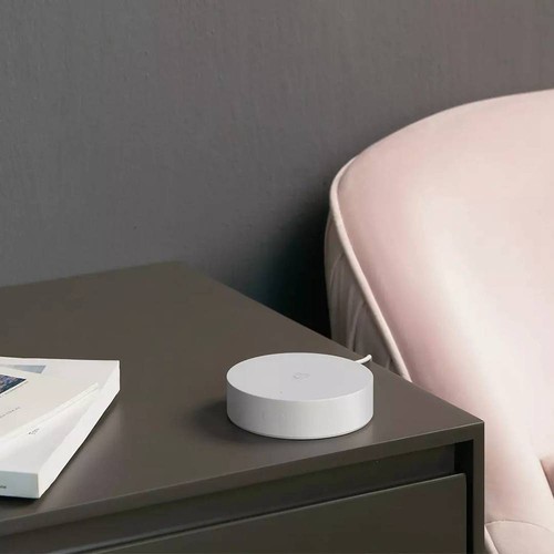 Xiaomi Mijia Smart Multi-Mode Gateway ZigBee 3.0 WIFI Bluetooth Mesh App Control - White. 
