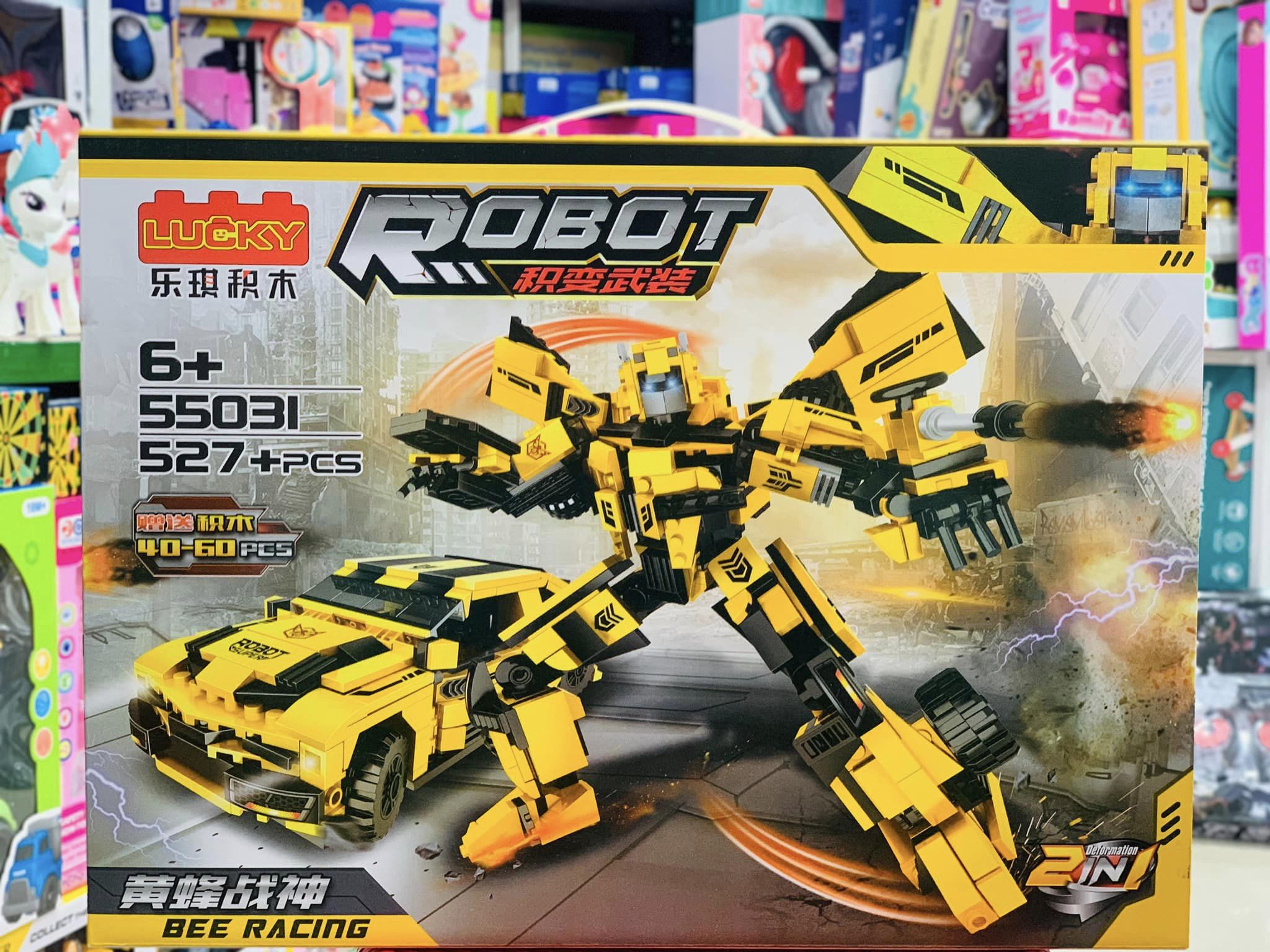 527pcs Bumblebee Optimus Prime Transform Robot Model Toy Gift Kids Building Blocks toys For Kids Transformers Block Toys. 