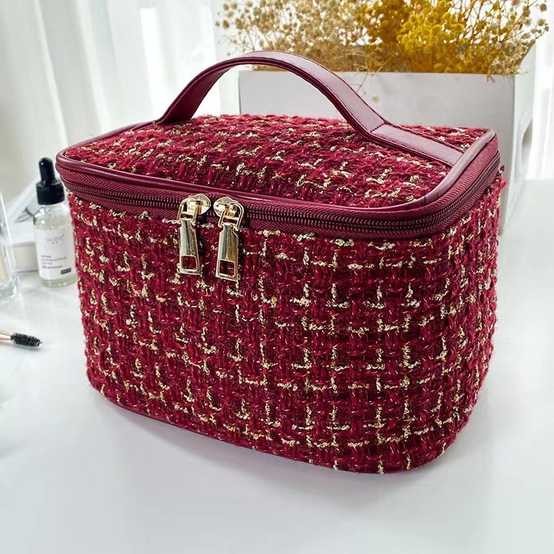 (NEW)2024 New Beauty Tweed High Capacity Hepburn Style Storage Bag Makeup Bags & Organizers