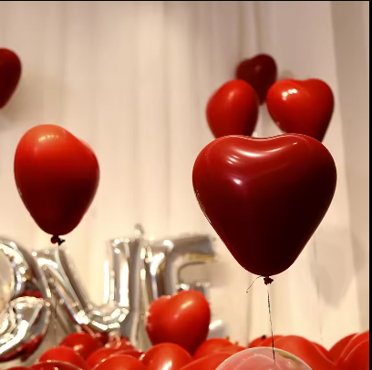 10pcs Heart Shaped Red Latex Balloons Are Unbreakable and Reusable.. 