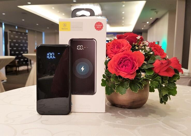 Baseus 8000mAh QI Wireless Power Bank Dual USB Fast Charging Power Bank For Samsung Galaxy Note 20 Note 20 Ultra S10 S10+ S9 S9Plus S8 S8+ S7 Edge S6 For iPhone X Xs Max Xr iPhone 8 8+. 