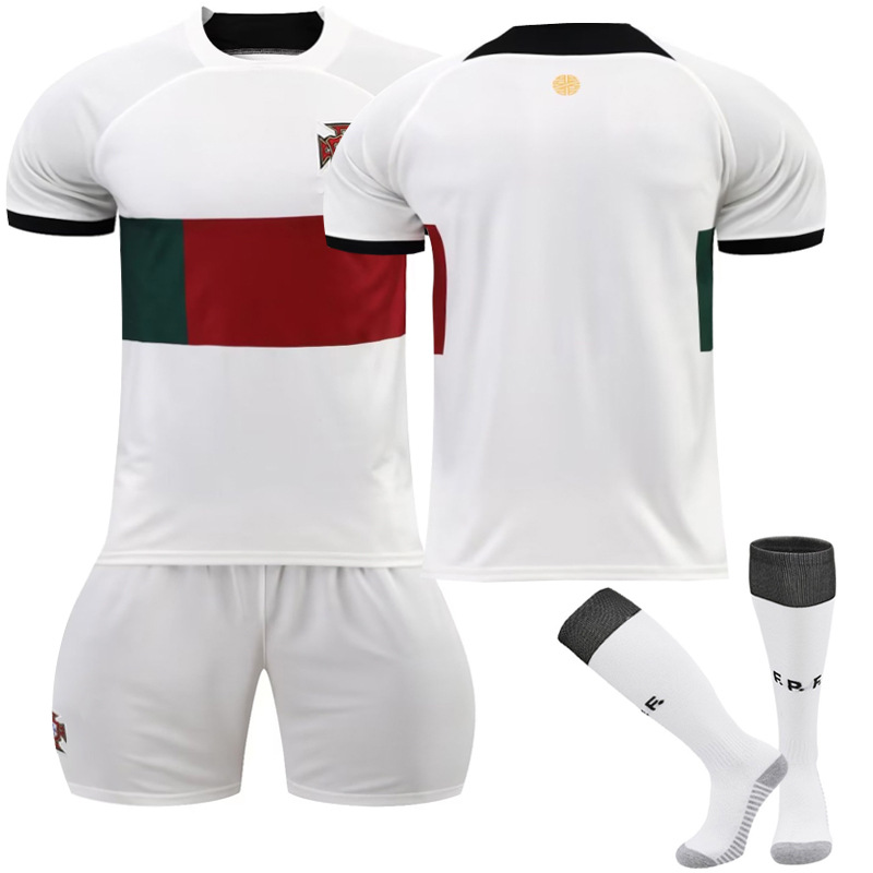 2223 ortugal away ite o.7 Cristia onaldo football jersey set with original sos and short eees for the 2022 World Cup new edition. 